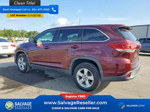 Used 2019 Toyota Highlander LE FWD image 3