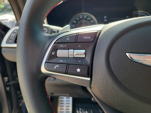 Used 2023 Genesis G70 2.0T w/ Sport Prestige Package RWD image 23