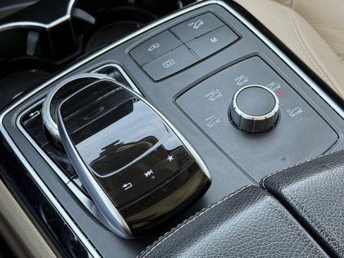 Used 2017 Mercedes-Benz GLE 43 AMG 4MATIC Coupe image 31