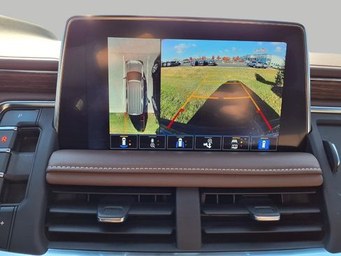 Used 2023 Chevrolet Tahoe High Country image 34