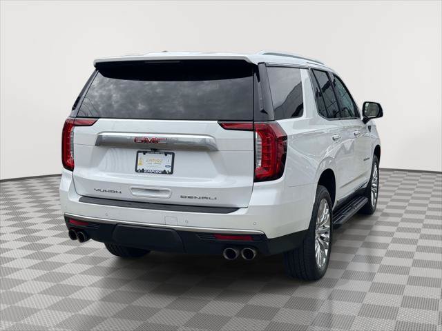 Used 2023 GMC Yukon Denali w/ LPO, Floor Liner Package AWD/4WD image 4