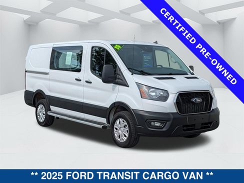 Certified 2025 Ford Transit 250 Low Roof w/ Exterior Upgrade Package RWD image 4