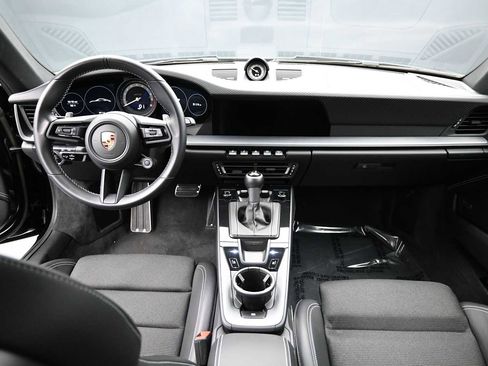 Certified 2022 Porsche 911 GT3 RWD image 6