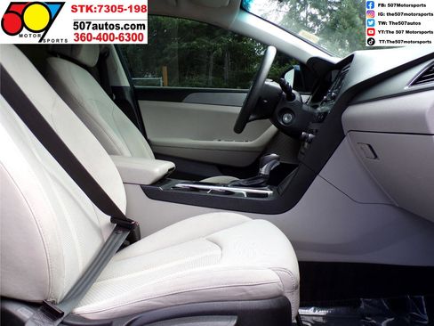 Used 2015 Hyundai Sonata SE image 28