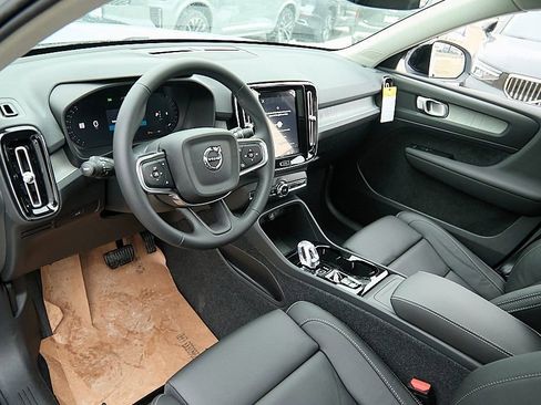 New 2026 Volvo XC40 B5 Plus w/ Climate Package image 12