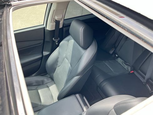 Used 2024 Honda Accord Touring image 21