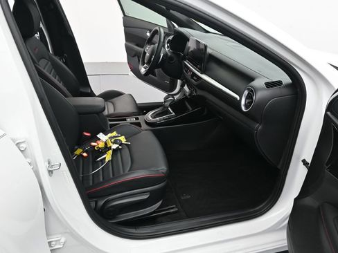 Used 2023 Kia Forte GT w/ GT2 Package FWD image 24