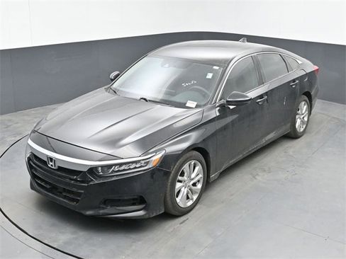 Used 2018 Honda Accord LX image 15