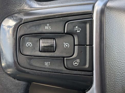 Used 2019 GMC Sierra 1500 SLT w/ SLT Premium Plus Package AWD/4WD image 38