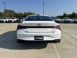 Used 2023 Hyundai Elantra Limited image 6