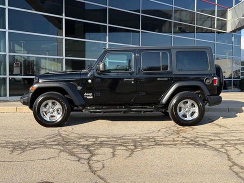 Used 2019 Jeep Wrangler Unlimited Sport S image 6