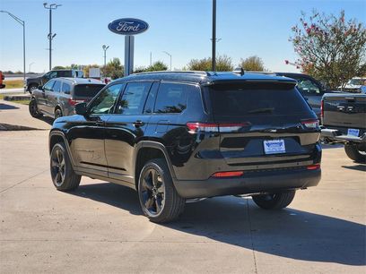 New 2025 Jeep Grand Cherokee L Limited w/ Black Appearance Package