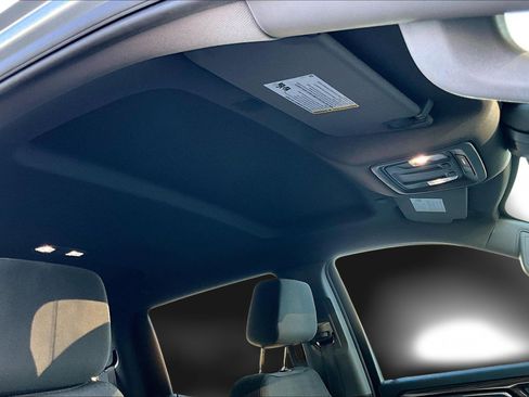 Used 2023 Chevrolet Silverado 1500 RST image 19