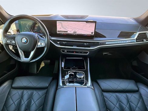 Used 2024 BMW X5 xDrive40i image 17