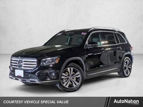 Certified 2025 Mercedes-Benz GLB 250 image 1