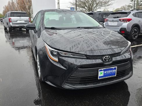 Certified 2024 Toyota Corolla LE FWD image 9