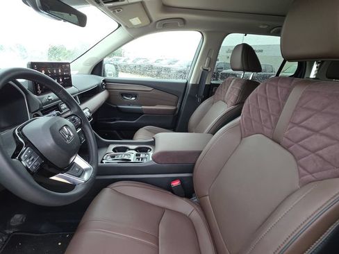 Certified 2026 Honda Pilot Elite image 11
