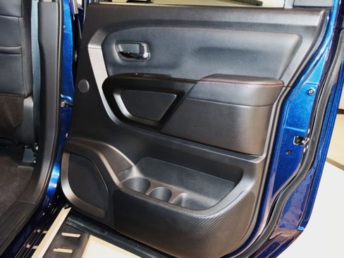 Used 2024 Nissan Titan PRO-4X w/ Pro-4x Convenience Package image 74