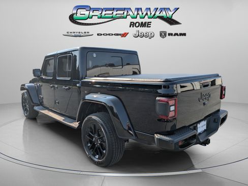 Used 2021 Jeep Gladiator Overland AWD/4WD image 4
