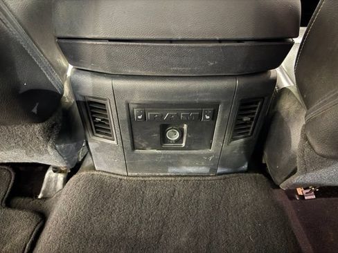 Used 2015 RAM 2500 Laramie w/ Convenience Group AWD/4WD image 23