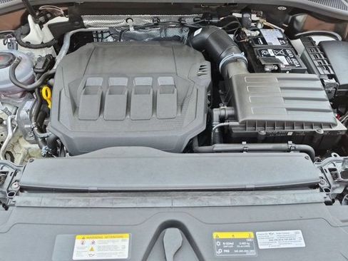 Certified 2025 Audi Q3 2.0T Premium w/ Convenience Package AWD/4WD image 23