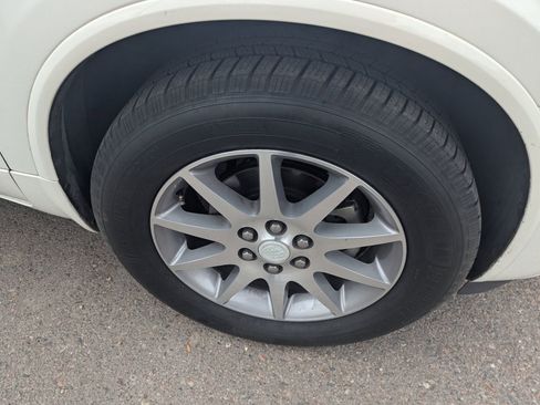 Used 2013 Buick Enclave Leather w/ Trailering Provision Package image 5