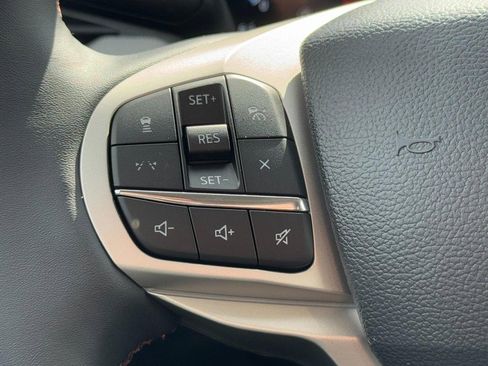 New 2026 Ford Explorer Active image 11