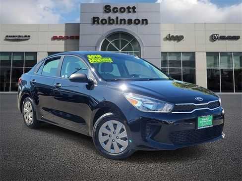 Used 2018 Kia Rio LX image 1