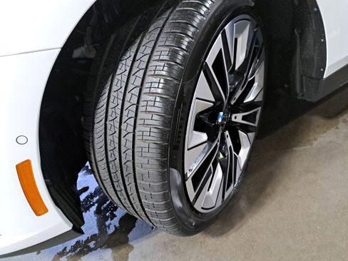 New 2026 BMW 530i w/ Premium Package image 35