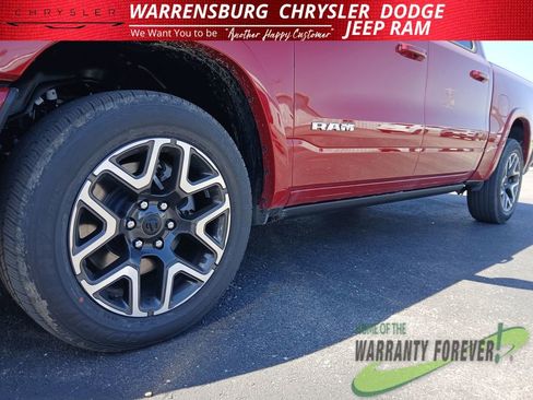 New 2026 RAM 1500 Laramie w/ Laramie Southwest Edition AWD/4WD image 31