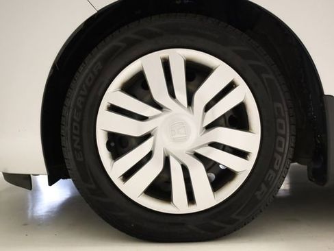 Used 2015 Honda Fit LX image 8