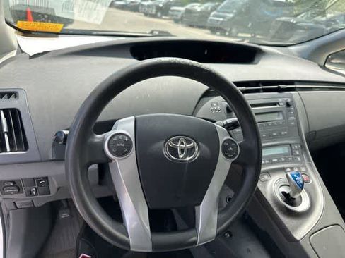 Used 2010 Toyota Prius Five FWD image 6