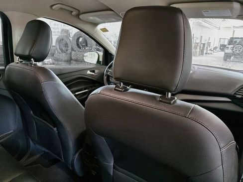 Used 2019 Ford Escape SEL AWD/4WD image 11