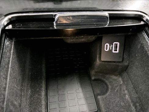 Used 2023 Lincoln Nautilus Reserve w/ Cargo Utility Package image 26