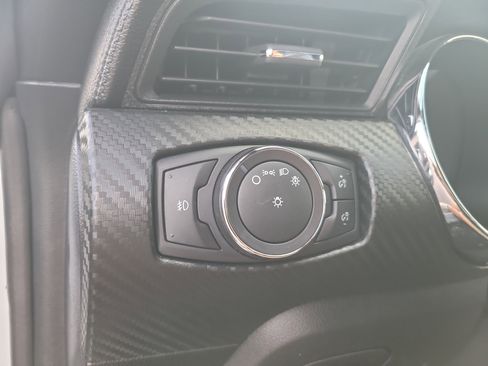 Used 2015 Ford Mustang V6 w/ Equipment Group 051A image 30