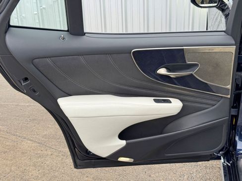 Used 2022 Lexus LS 500 image 45