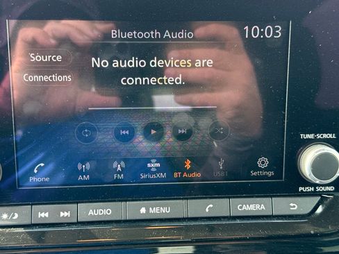 Used 2025 Nissan Pathfinder SV AWD/4WD image 25