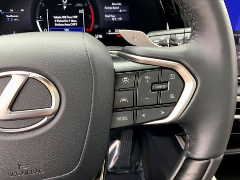 Used 2025 Lexus RX 350 Premium image 24