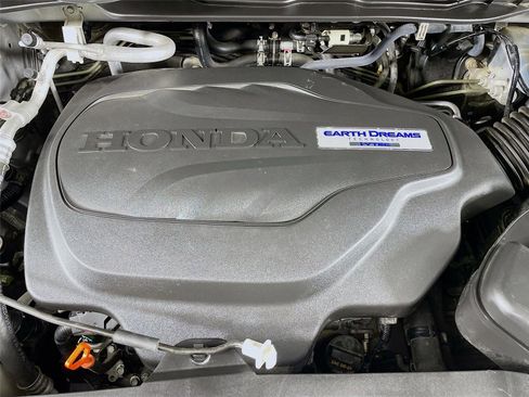 Used 2018 Honda Odyssey Elite image 38