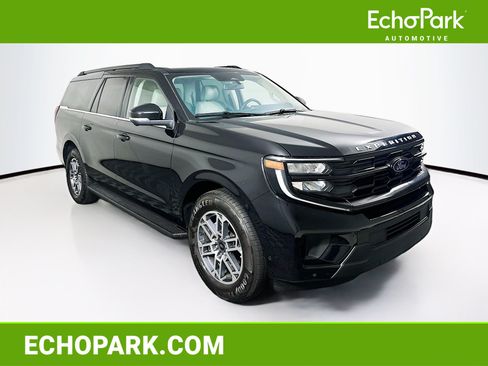 Used 2025 Ford Expedition Max Active RWD image 1