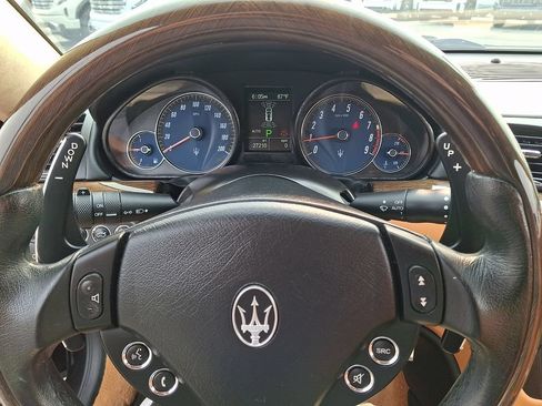 Used 2015 Maserati GranTurismo Sport RWD image 18