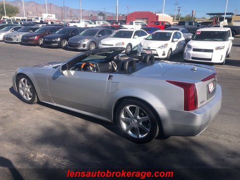 Used 2004 Cadillac XLR image 25