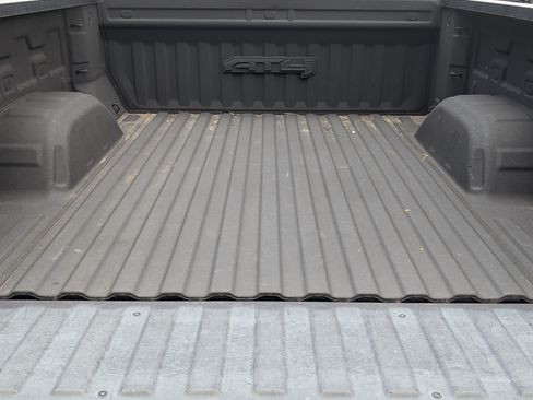 Used 2021 GMC Sierra 1500 AT4 w/ AT4 Premium Package AWD/4WD image 19