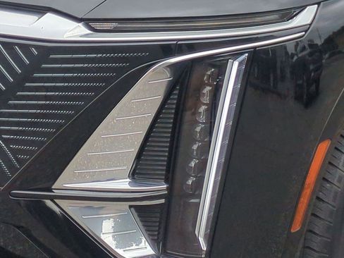 Certified 2024 Cadillac Lyriq Tech AWD/4WD image 22