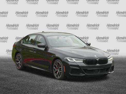 Used 2023 BMW 540i xDrive w/ Dynamic Handling Package AWD/4WD image 2