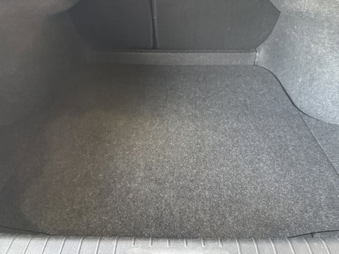 Used 2023 Nissan Sentra SV image 9