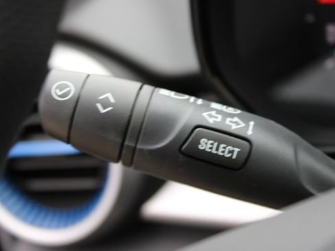 New 2026 Chevrolet Trax LS image 27