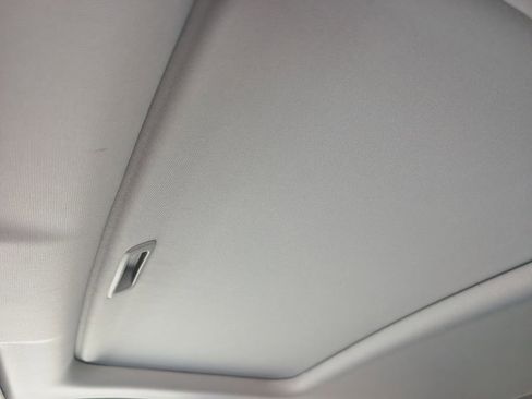 Used 2018 Honda CR-V Touring image 21