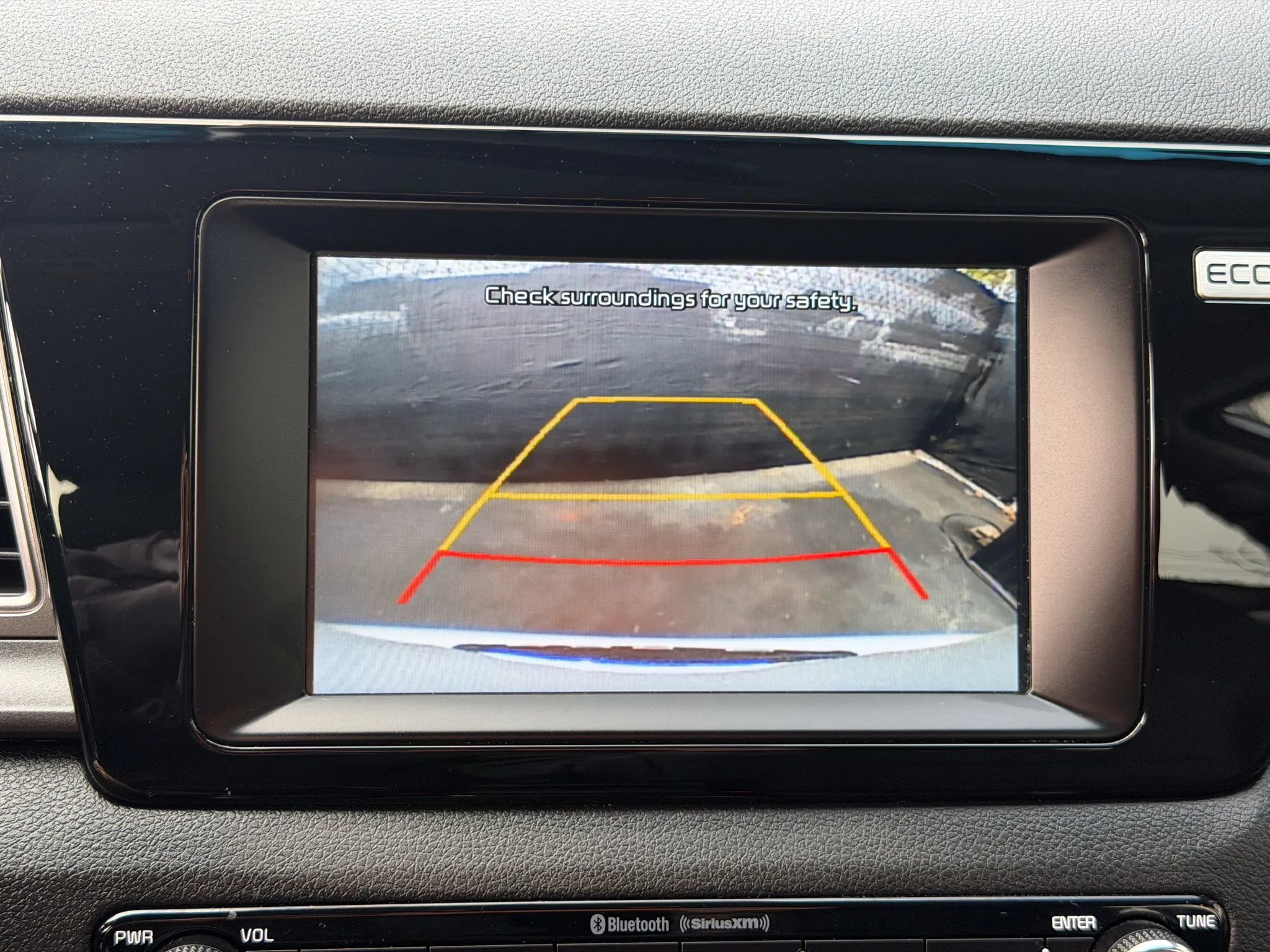 Used 2018 Kia Niro LX FWD image 36