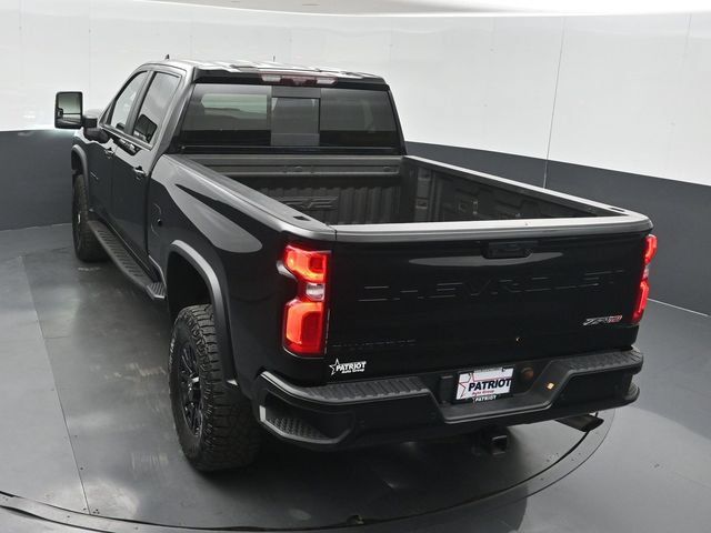 Used 2024 Chevrolet Silverado 2500 ZR2 w/ Technology Package AWD/4WD image 40
